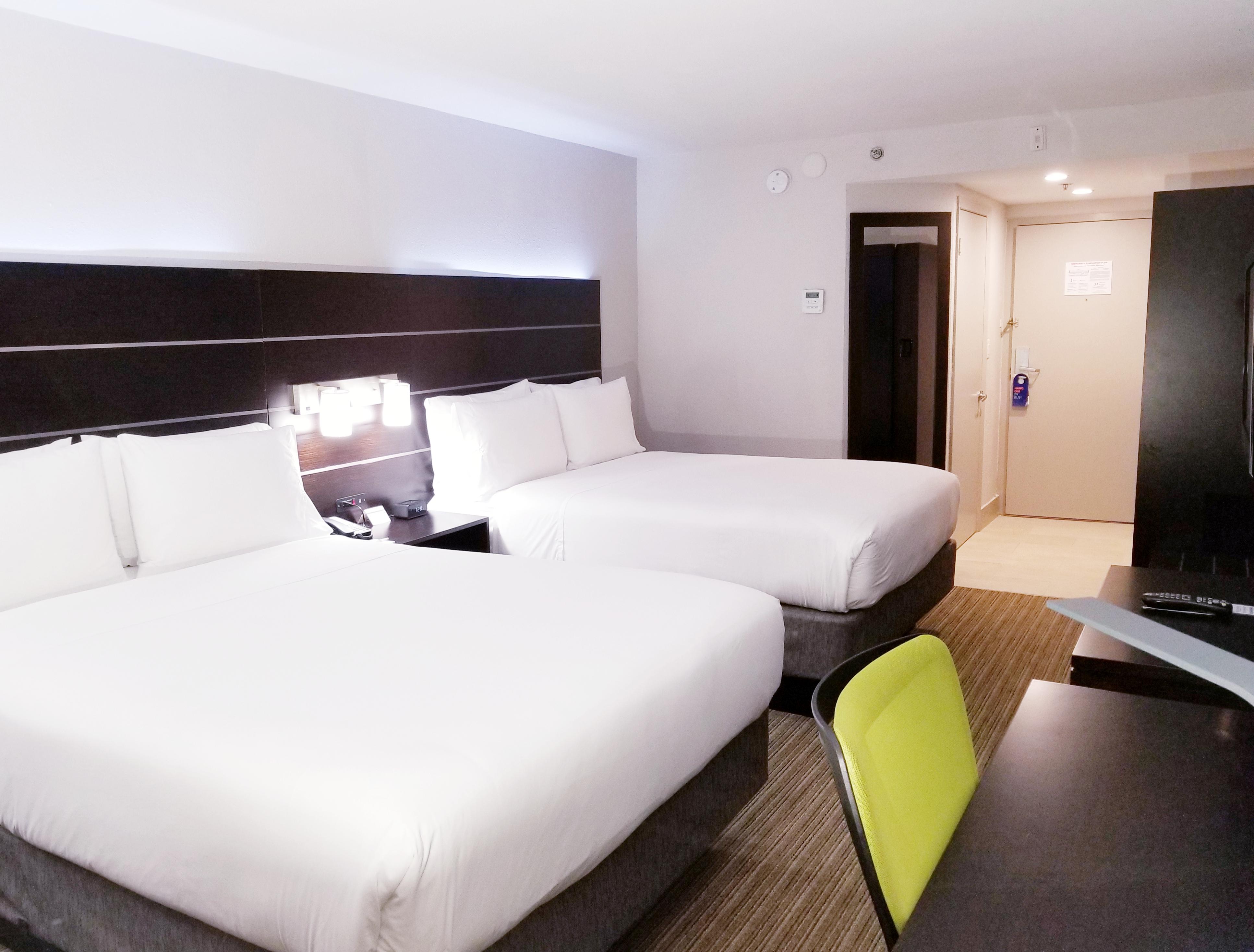 Holiday Inn Express Hotel & Suites Miami - Hialeah By Ihg Ngoại thất bức ảnh