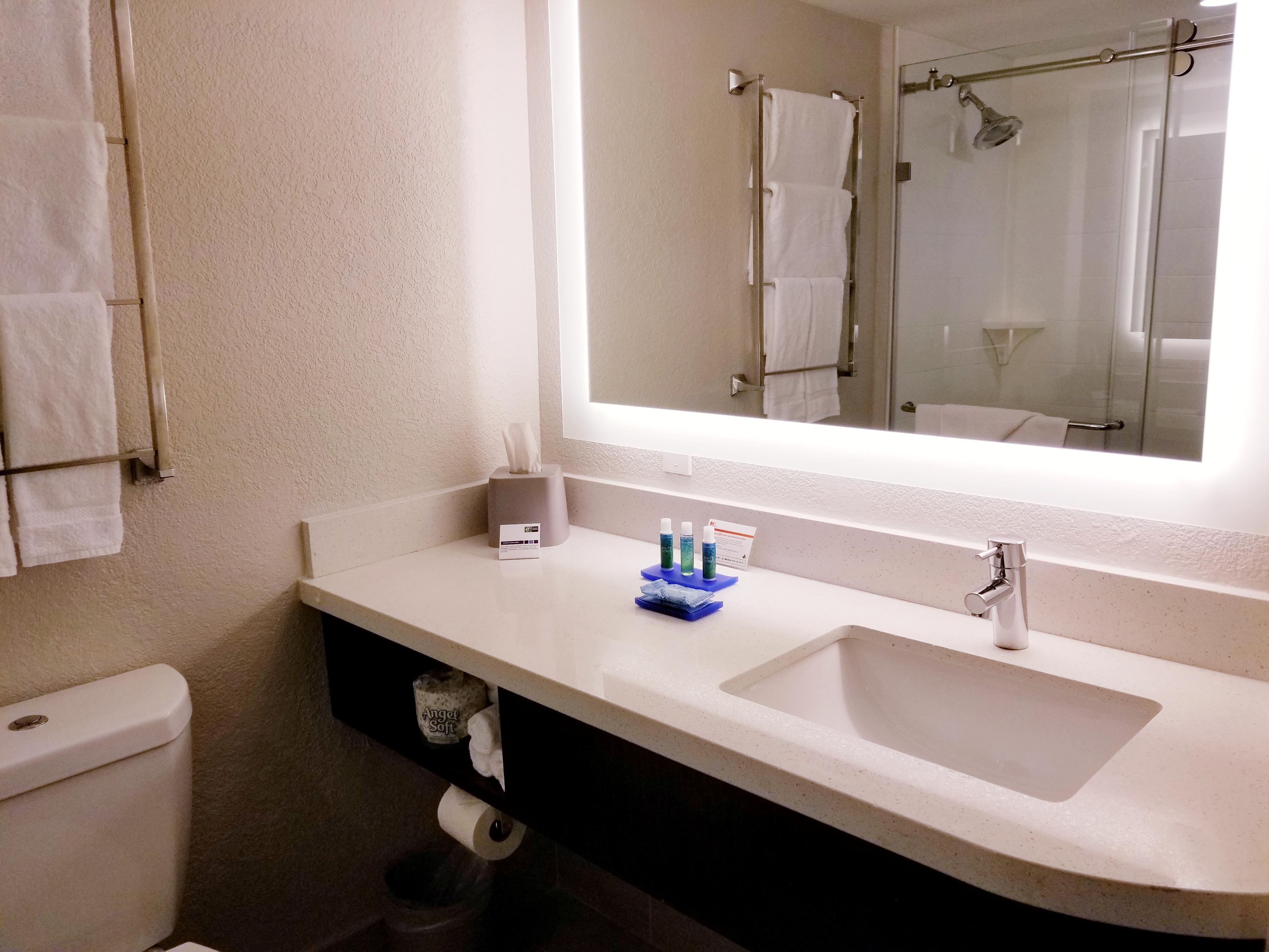 Holiday Inn Express Hotel & Suites Miami - Hialeah By Ihg Ngoại thất bức ảnh