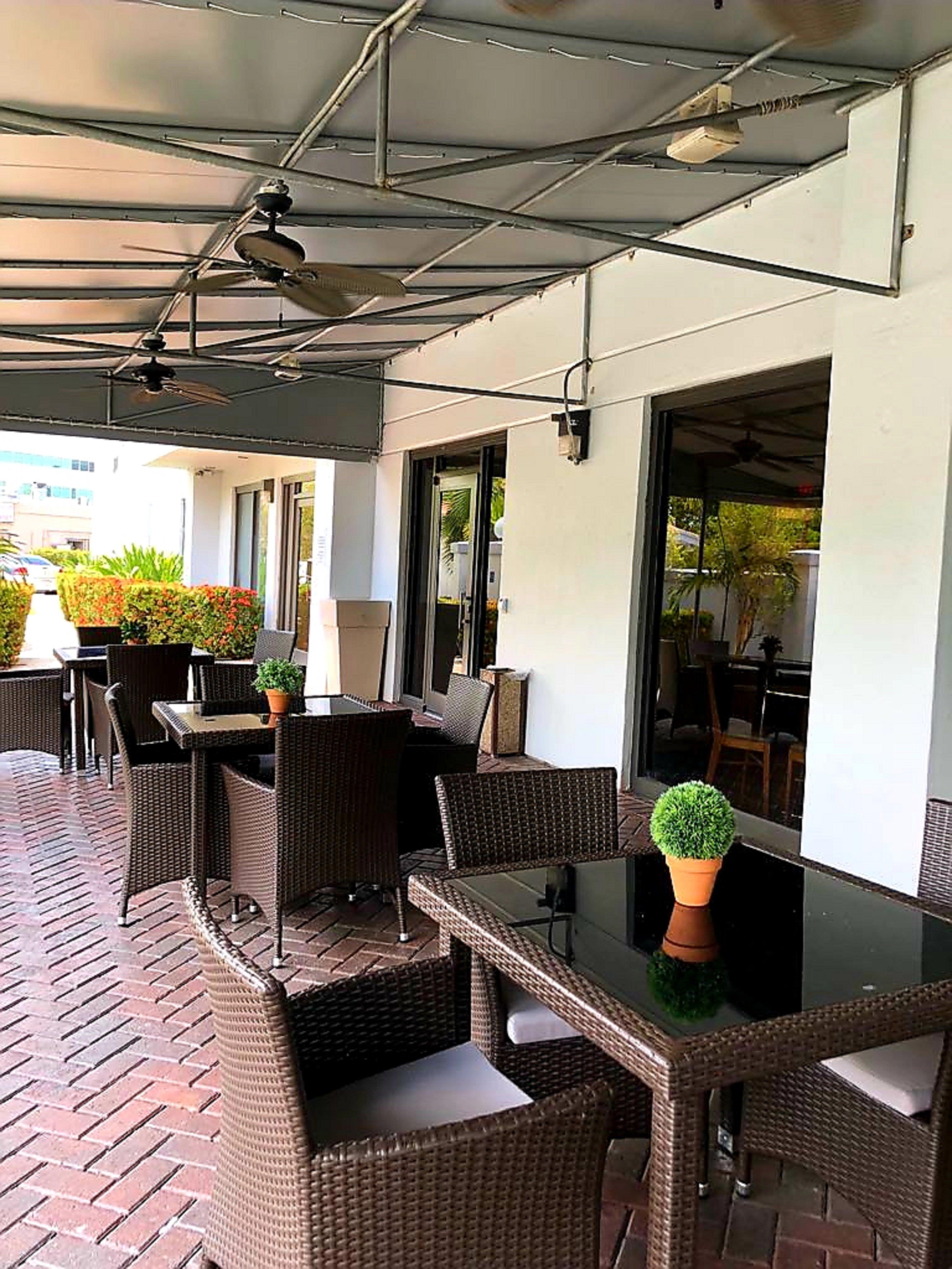 Holiday Inn Express Hotel & Suites Miami - Hialeah By Ihg Ngoại thất bức ảnh
