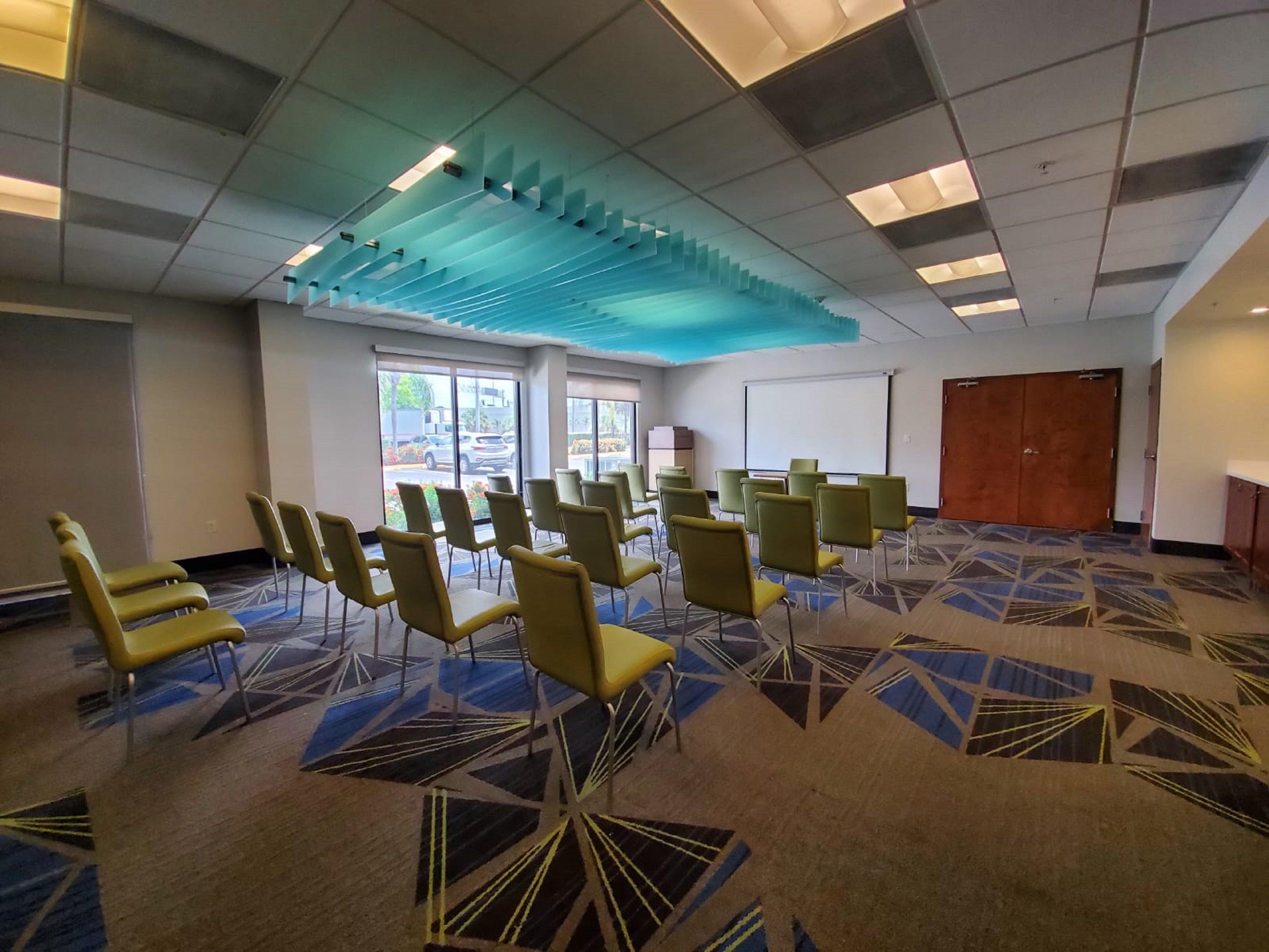Holiday Inn Express Hotel & Suites Miami - Hialeah By Ihg Ngoại thất bức ảnh