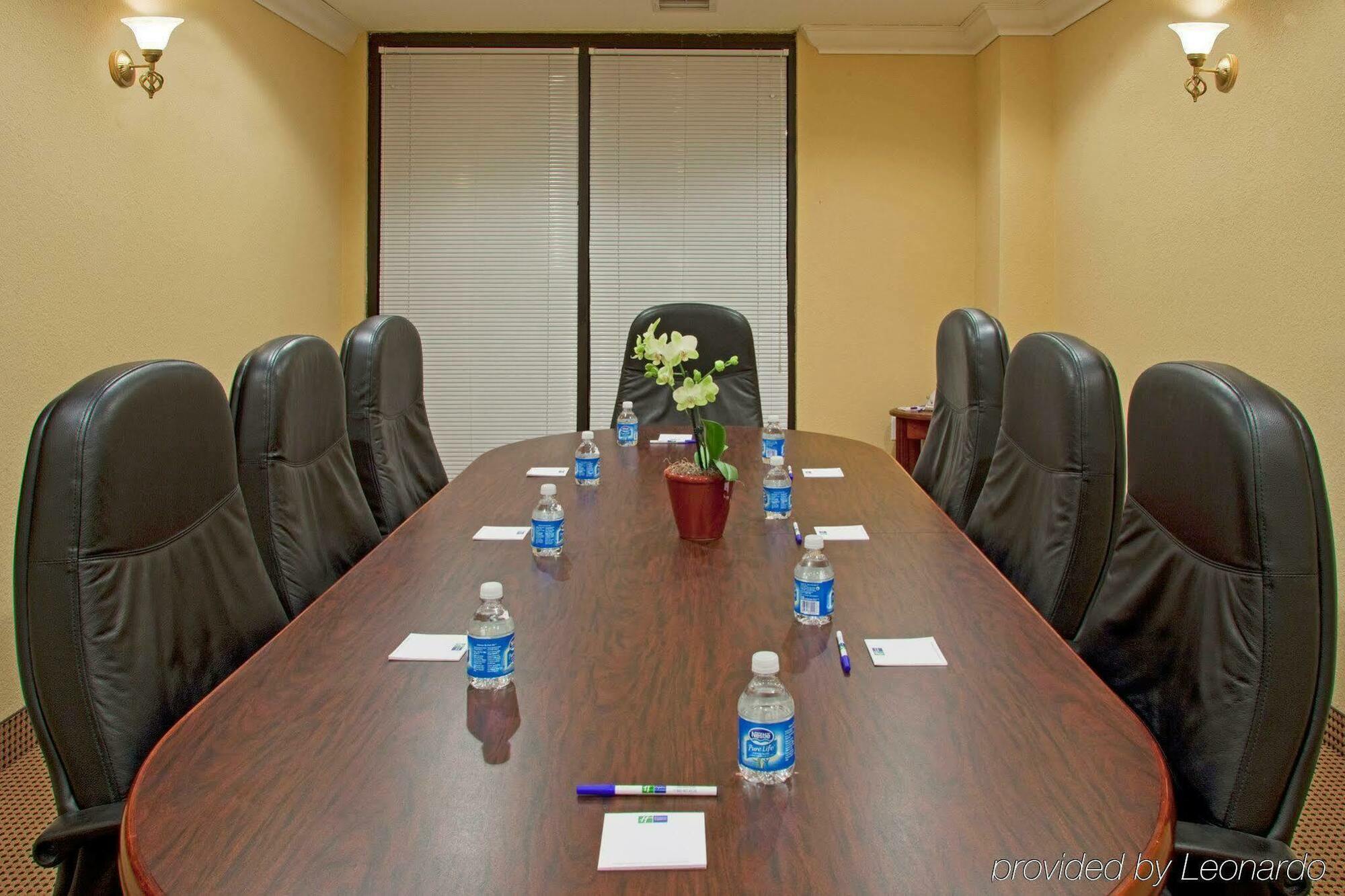 Holiday Inn Express Hotel & Suites Miami - Hialeah By Ihg Ngoại thất bức ảnh
